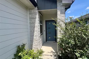 12807 Southborough Ln, Houston, TX 77047 - Photo 3