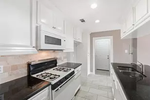 16618 Shrub Oak Dr, Humble, TX 77396 - Photo 9