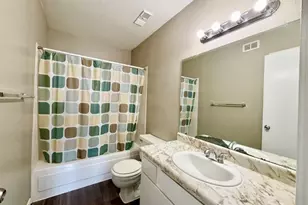 9350 Country Creek Dr, Houston, TX 77036 - Photo 5