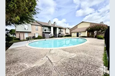 9350 Country Creek Drive #31, Houston, TX 77036 - Photo 7
