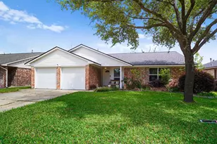 5014 Mary Lou Dr, Houston, TX 77092 - Photo 15