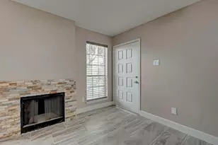 6606 De Moss Dr, Houston, TX 77074 - Photo 9