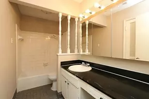 12623 Westella Dr, Houston, TX 77077 - Photo 17