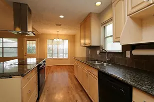 12623 Westella Dr, Houston, TX 77077 - Photo 5