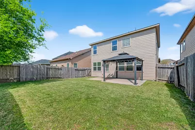 9106 Fuqua Breeze Drive, Houston, TX 77075 - Photo 41