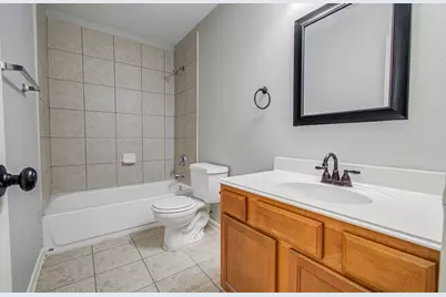 10434 Early Square Court, Houston, TX 77070 - Photo 9