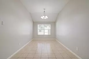 10434 Early Square Ct, Houston, TX 77070 - Photo 11
