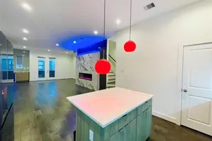 5855 Dolores St, Houston, TX 77057 - Photo 5