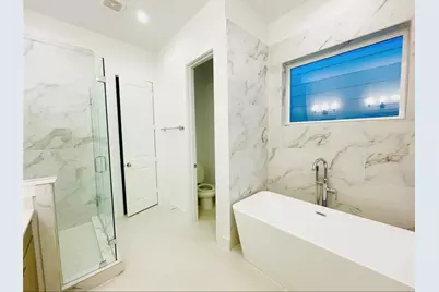 5855 Dolores Street, Houston, TX 77057 - Photo 7