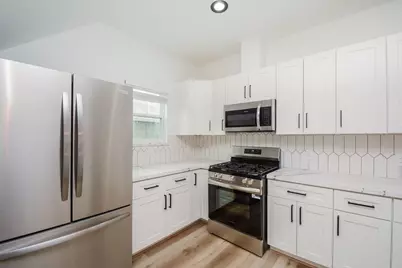 1415 E 35th Street, Houston, TX 77022 - Photo 23