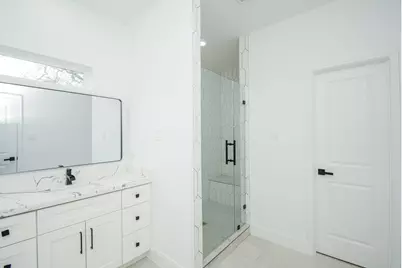 1415 E 35th Street, Houston, TX 77022 - Photo 17