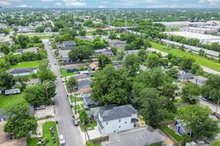 1415 E 35th St, Houston, TX 77022 - Photo 27