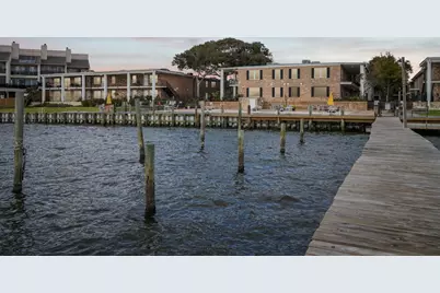 3535 Nasa Rd 1 Parkway #20, Seabrook, TX 77586 - Photo 1