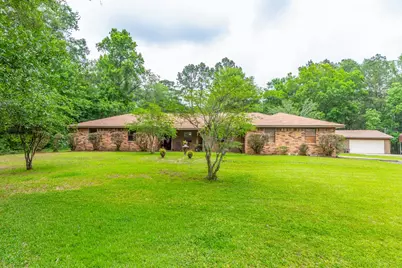 995 Strickland Street, Vidor, TX 77662 - Photo 1