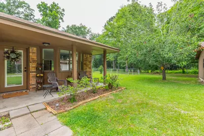 995 Strickland Street, Vidor, TX 77662 - Photo 29