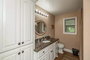 995 Strickland St, Vidor, TX 77662 - Photo 25
