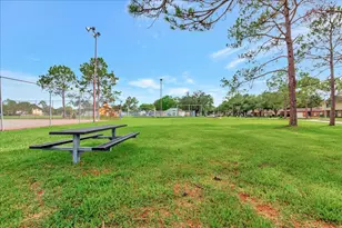 15131 Cranbourne Dr, Houston, TX 77062 - Photo 41