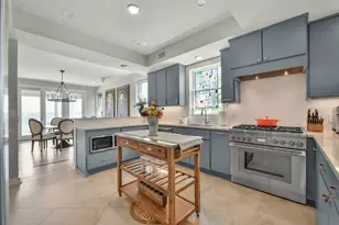 7109 Broadway St, Galveston, TX 77554 - Photo 13