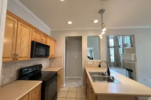 7203 Welshwood Ln, Sugar Land, TX 77479 - Photo 11