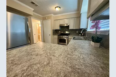 7646 Western Oak Lane, Houston, TX 77040 - Photo 17