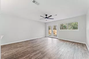 1808 N Red Cedar Cir, The Woodlands, TX 77380 - Photo 17