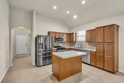 12575 Canyon Falls Boulevard, Willis, TX 77318 - Photo 5
