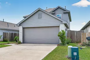 134 Austin Rd, Angleton, TX 77515 - Photo 1