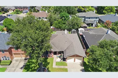 8227 Squires Place Drive, Houston, TX 77083 - Photo 33