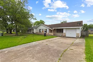 5145 Raleigh Dr, Beaumont, TX 77706 - Photo 3