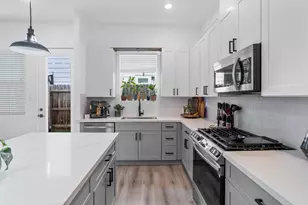 412 Neyland St, Houston, TX 77022 - Photo 25