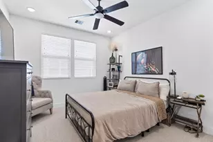 412 Neyland St, Houston, TX 77022 - Photo 39
