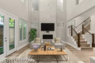 1002 Shepherd Oaks Dr, Houston, TX 77018 - Photo 9