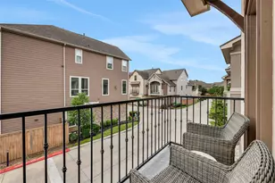 1002 Shepherd Oaks Dr, Houston, TX 77018 - Photo 27