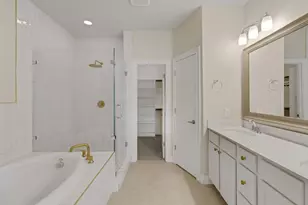 1002 Shepherd Oaks Dr, Houston, TX 77018 - Photo 29