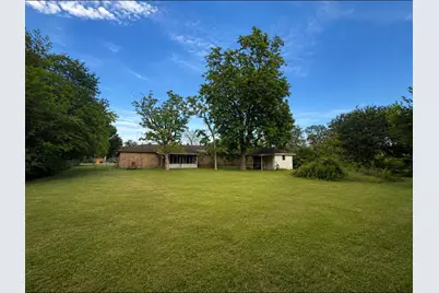 2616 Texas Avenue, Dickinson, TX 77539 - Photo 17