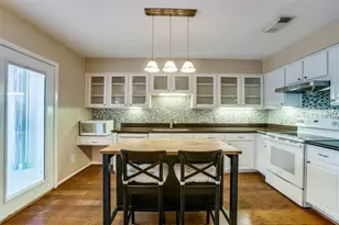 11658 Lakeside Park Dr, Houston, TX 77077 - Photo 3