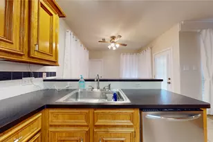 16215 Willowpark Dr, Tomball, TX 77377 - Photo 13