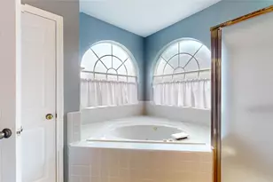 16215 Willowpark Dr, Tomball, TX 77377 - Photo 25