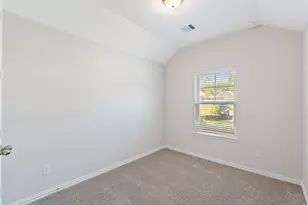 106 Violet Carson Ct, Willis, TX 77318 - Photo 19