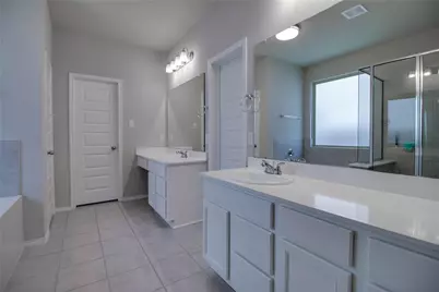 2511 Sandbar Shark Court, Katy, TX 77449 - Photo 11