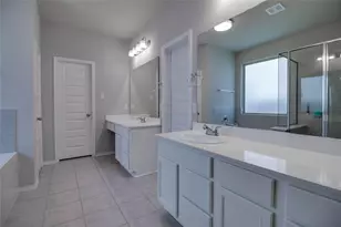 2511 Sandbar Shark Ct, Katy, TX 77449 - Photo 11
