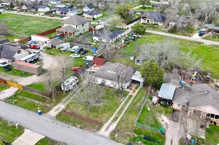 6109 Hertford St, Houston, TX 77048 - Photo 5