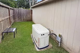 11639 Chuckson Dr, Houston, TX 77065 - Photo 45