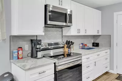 5815 Schevers Street #A-B, Houston, TX 77033 - Photo 23