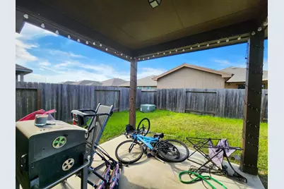 7447 Wheatley Gardens Drive, Houston, TX 77016 - Photo 15
