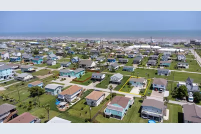 16717 Captain Hook, Jamaica Beach, TX 77554 - Photo 9