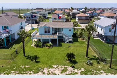 16717 Captain Hook, Jamaica Beach, TX 77554 - Photo 5