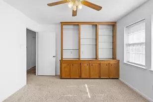 2108 Greentree Dr, Huntsville, TX 77340 - Photo 25