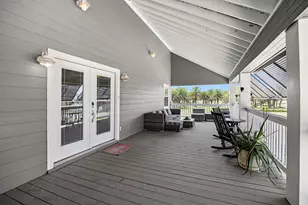 2372 Sand Bar Ln, Crystal Beach, TX 77650 - Photo 5