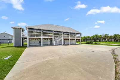 2372 Sand Bar Lane, Crystal Beach, TX 77650 - Photo 3